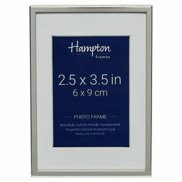 Elegant British photo frame from Photo-Frames UK